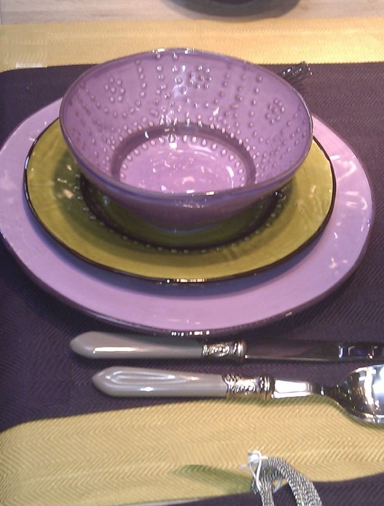 Carlotta  -  Plat  rond  lilas  32  cm 