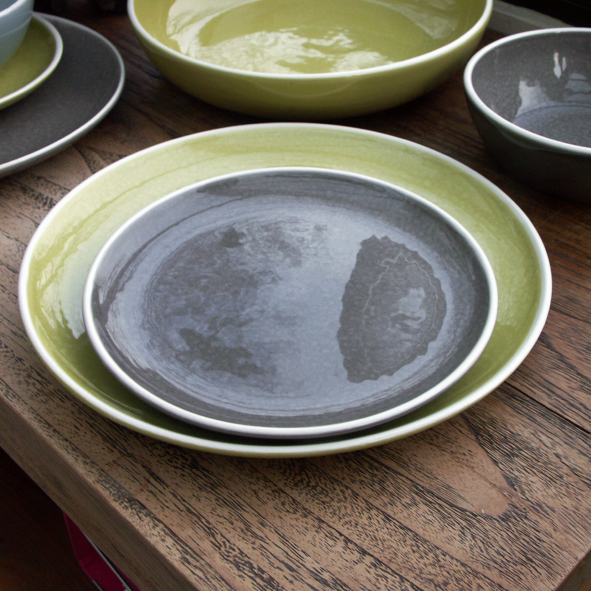 Sixties - Assiette plate  curcuma en céramique (par2)